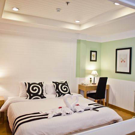 Paradise Hotel Udonthani Eksteriør billede