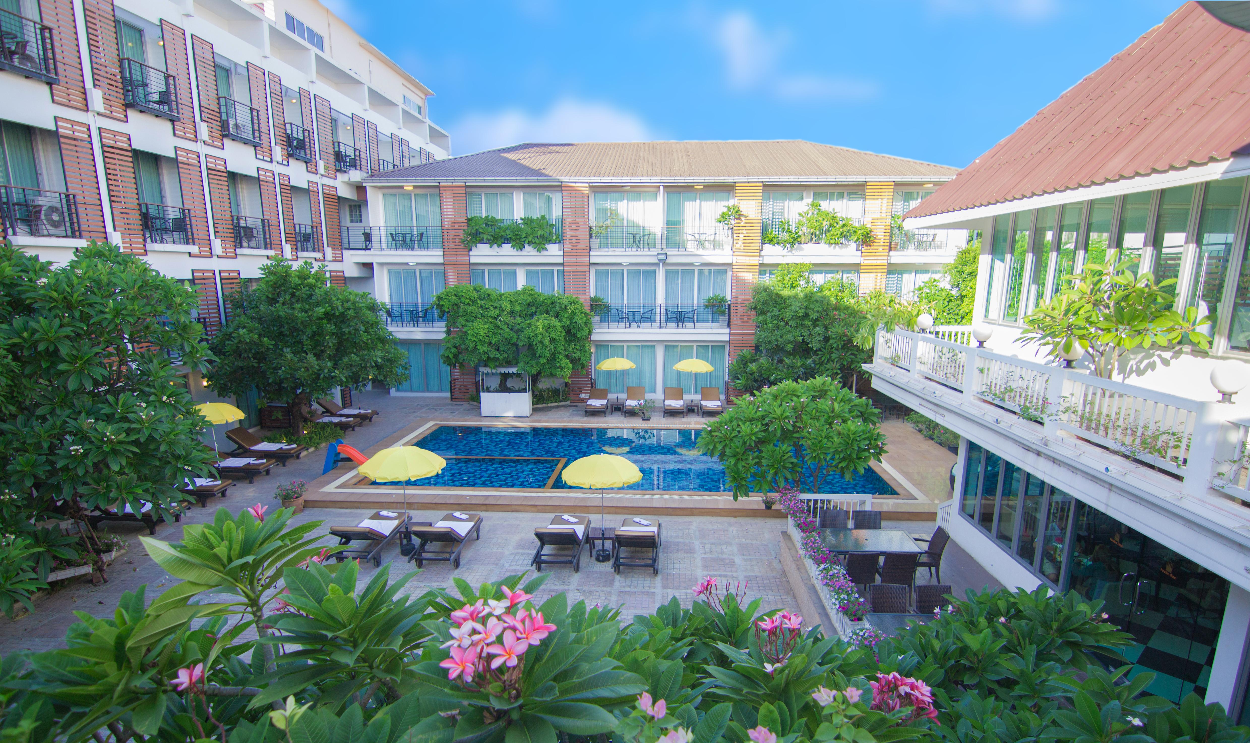 Paradise Hotel Udonthani Eksteriør billede