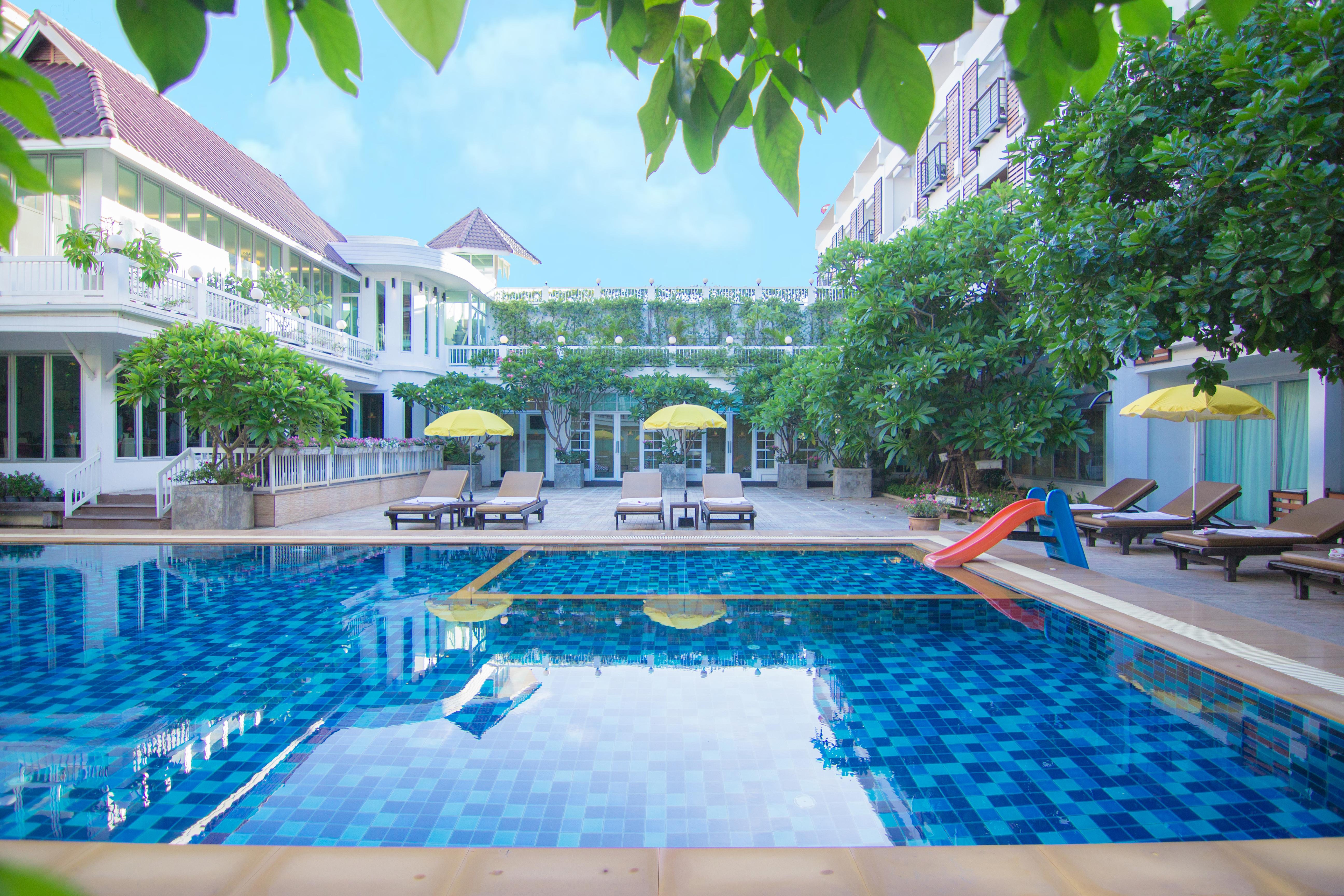 Paradise Hotel Udonthani Eksteriør billede