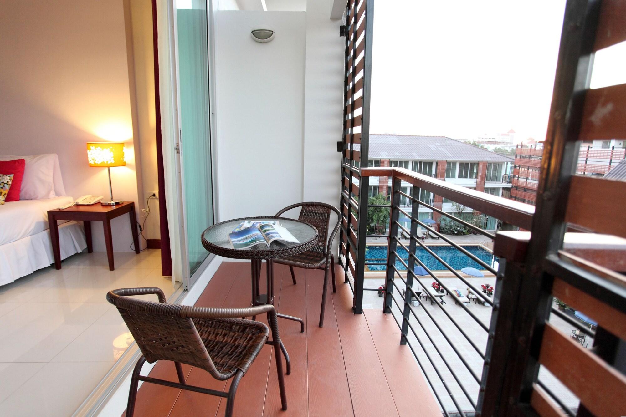 Paradise Hotel Udonthani Eksteriør billede