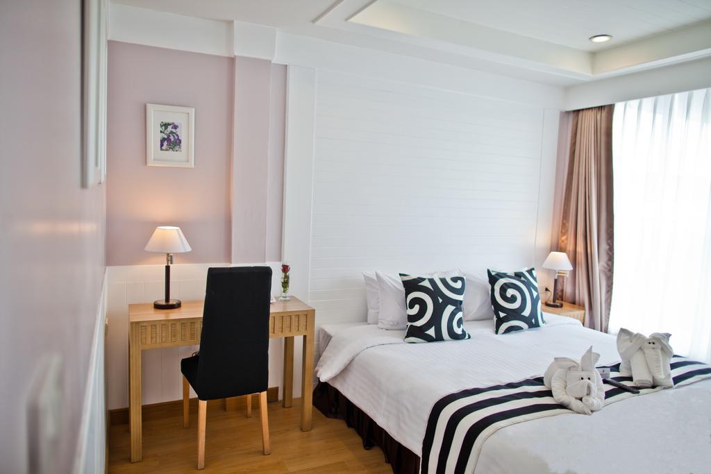 Paradise Hotel Udonthani Eksteriør billede