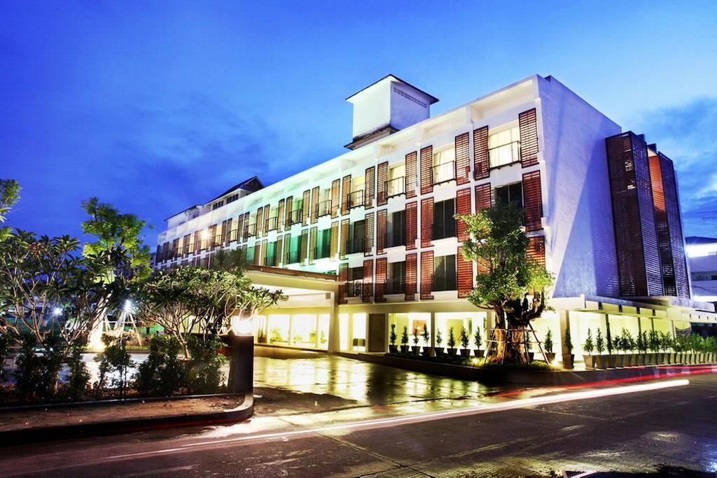 Paradise Hotel Udonthani Eksteriør billede