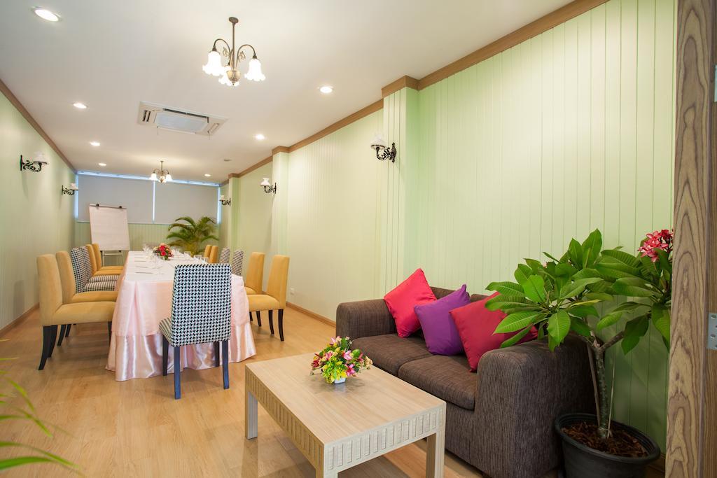 Paradise Hotel Udonthani Eksteriør billede