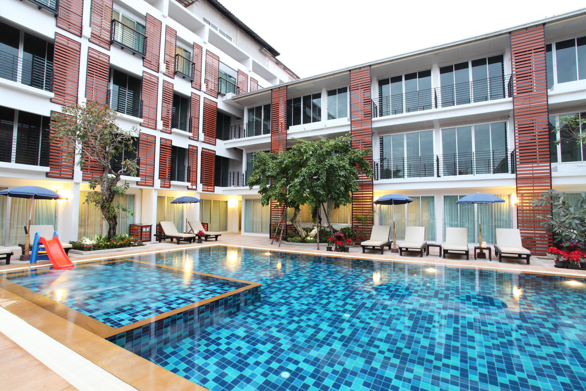 Paradise Hotel Udonthani Eksteriør billede